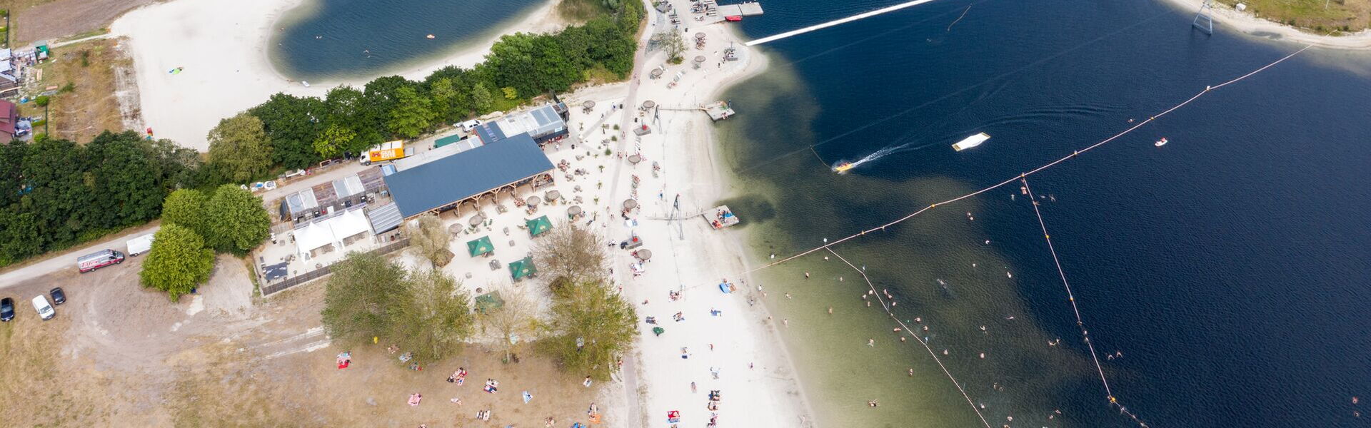 NORTH BOUND Aurich Beach & Wake als Location für ein Floßbau Teamevent/Teambuilding/Betriebsausflug mit bo events